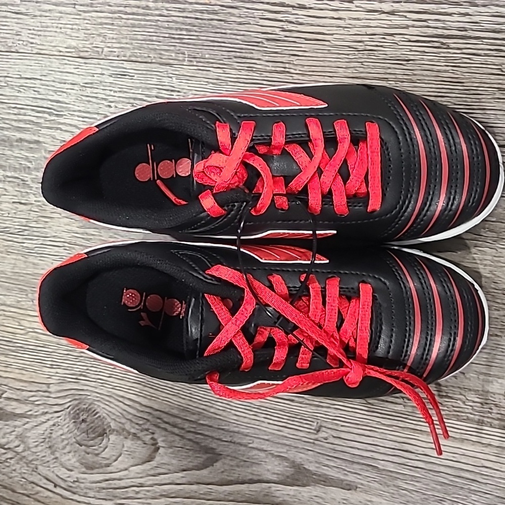 Diadora Kid's Cattura TF Jr Turf Soccer Shoes - Picture 2 of 4
